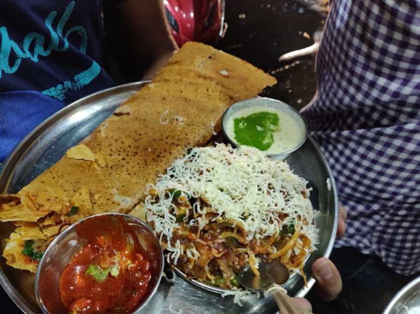 Jini Dosa at Ghatkopar Khau Galli