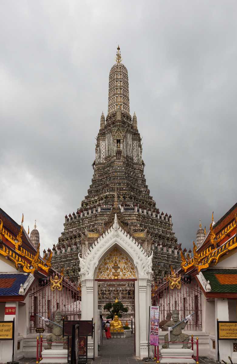 Central Prang of Wat Arun