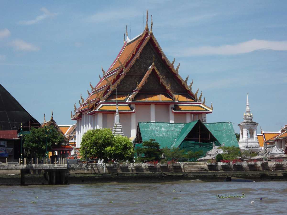 Wat Kalayanamitr Bangkok Thailand