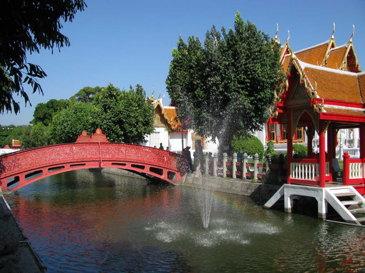 Canal at Wat Benchamabophit Bangkok Thailand