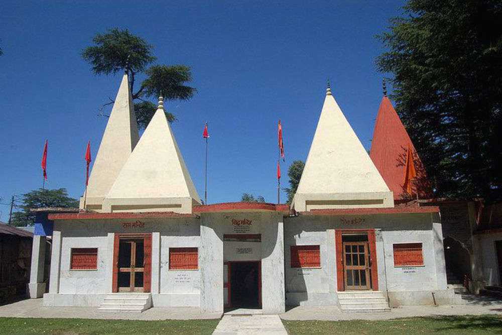 Sid Baba Ka Mandir, Chail