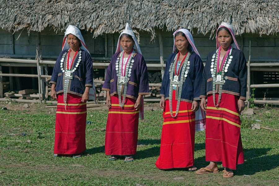 Arunachal Pradesh Tribal Clothing - Background | Utsavpedia