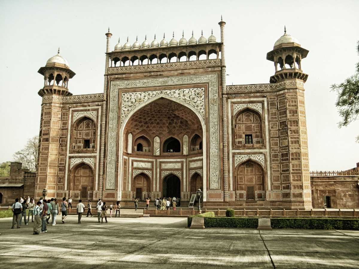 agra tourist story