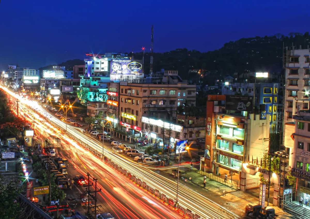 MG Road Bangalore | Brigade Road | Hotels, Restaurants, Pubs