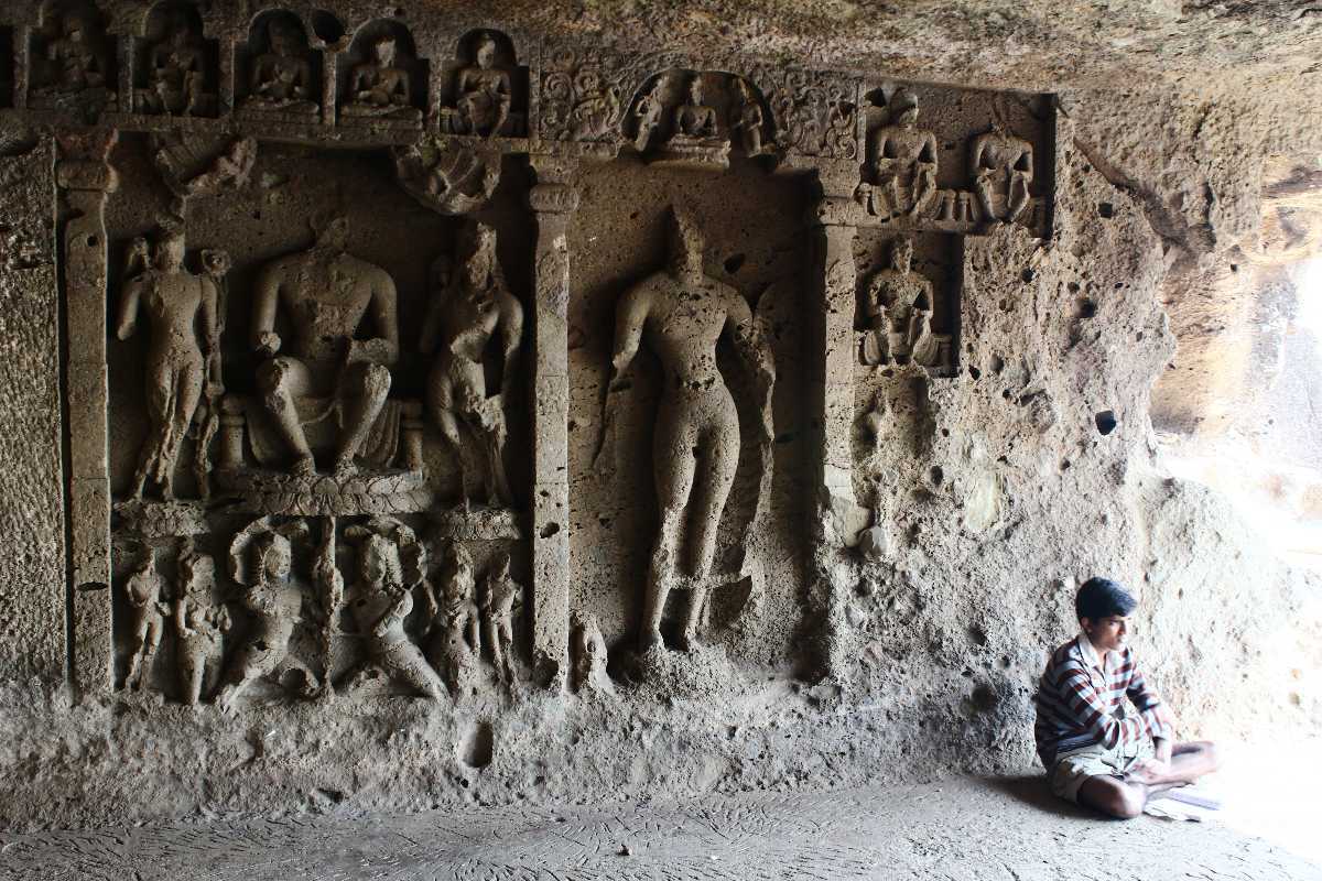 Mahakali Caves, Mumbai| Kondivite Caves - History, Photos & Timings