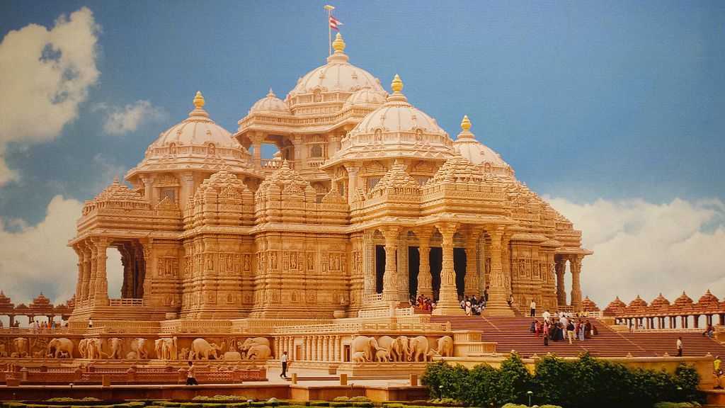  Akshardham Temple  