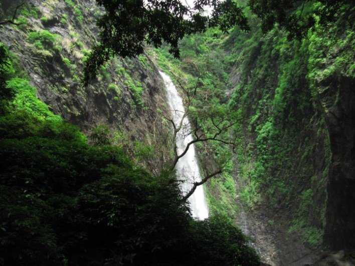 agumbe waterfalls trek