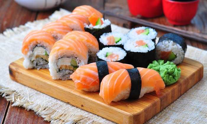 22 Best Dishes In The World To Check Off Your 2024 Food List