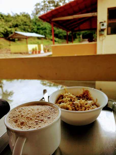 Cheese Maggi and Coffee (Yummm!)