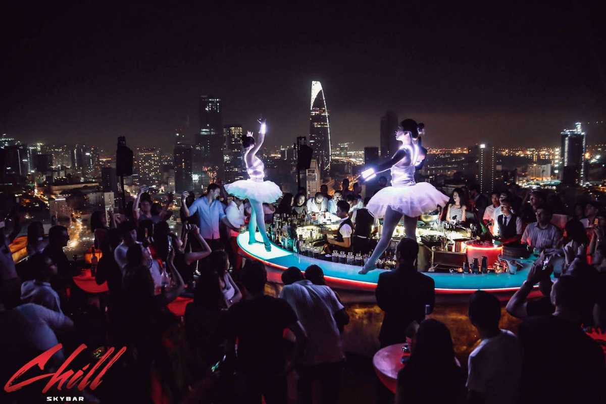 Chill Skybar Saigon, Nightlife in Ho Chi Minh District 1, Rooftop Bar Saigon