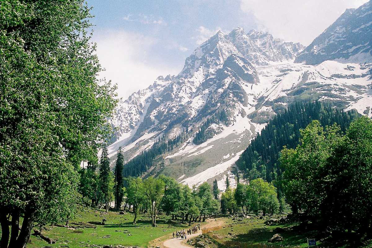 tourist attractions in sonamarg