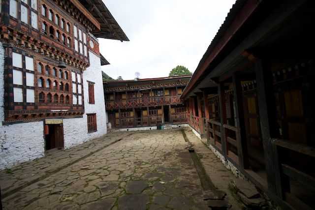 Phajoding Monastery, Monastic School