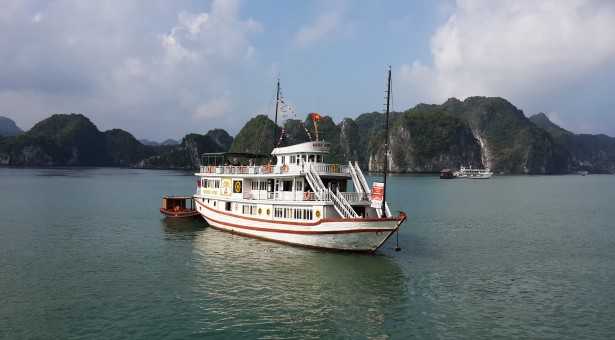 travel to vietnam by ship
