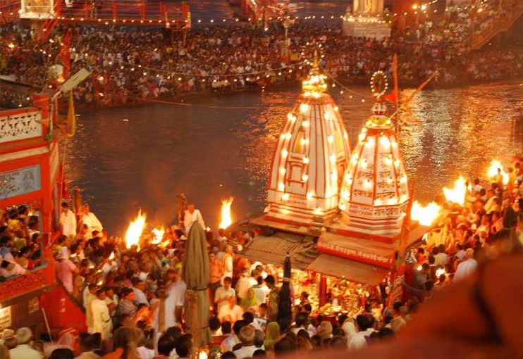 Ganga Aarti Haridwar | Ganga Aarti timings, photos, address