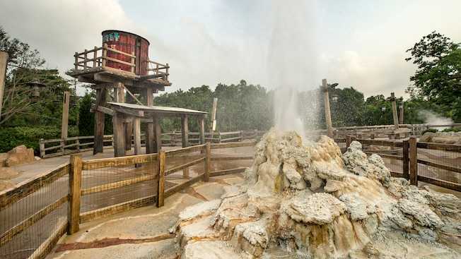 Geyser Gulch at Hong Kong Disneyland