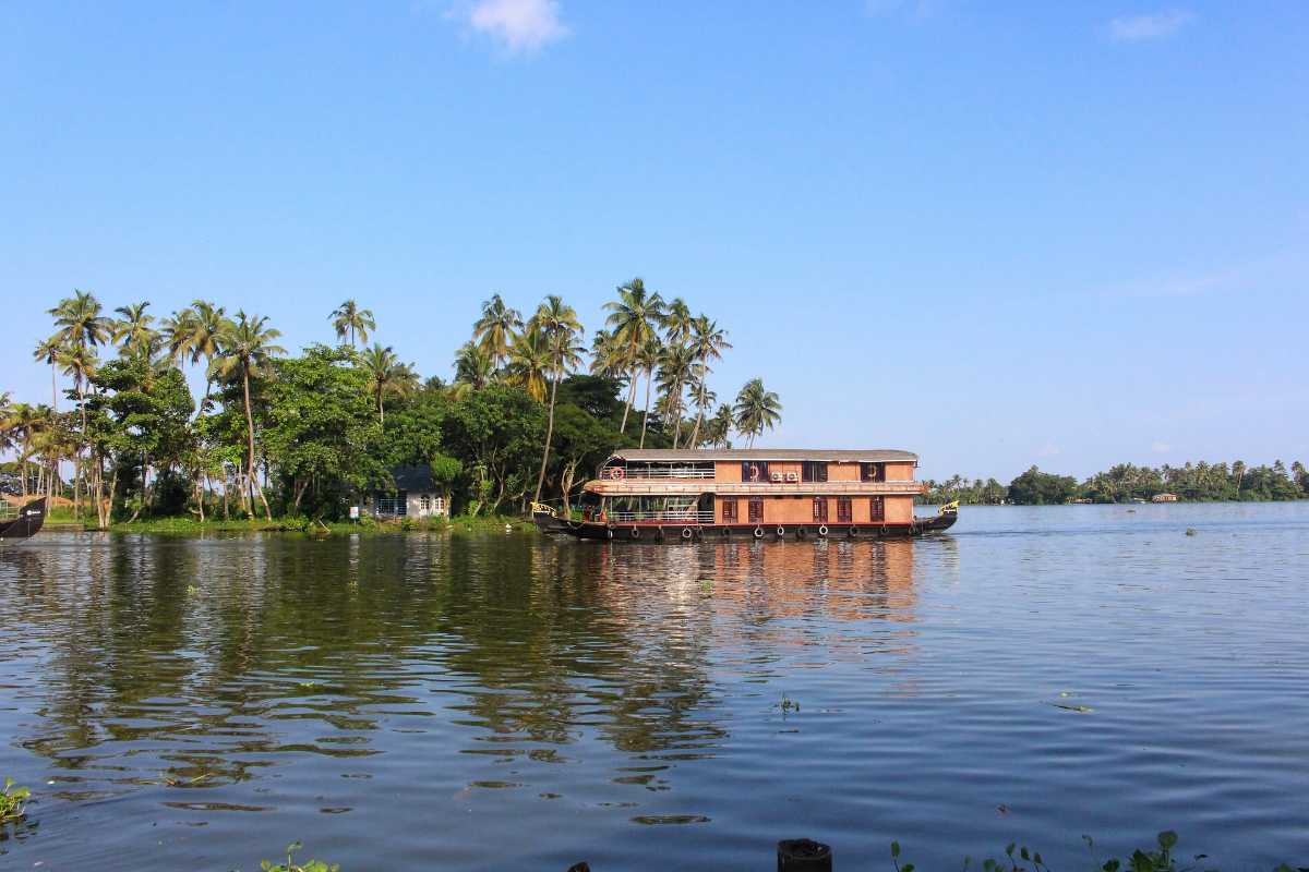 Houseboat in Allepey