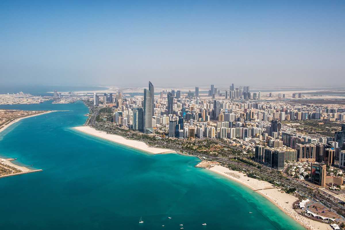 Abu Dhabi (city) rentals for your holidays with IHA direct