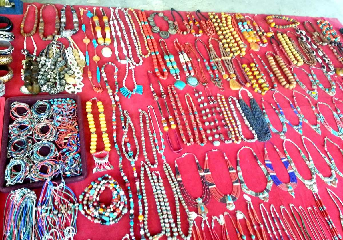 Bhutanese Jewellery, Weekend Market Thimphu