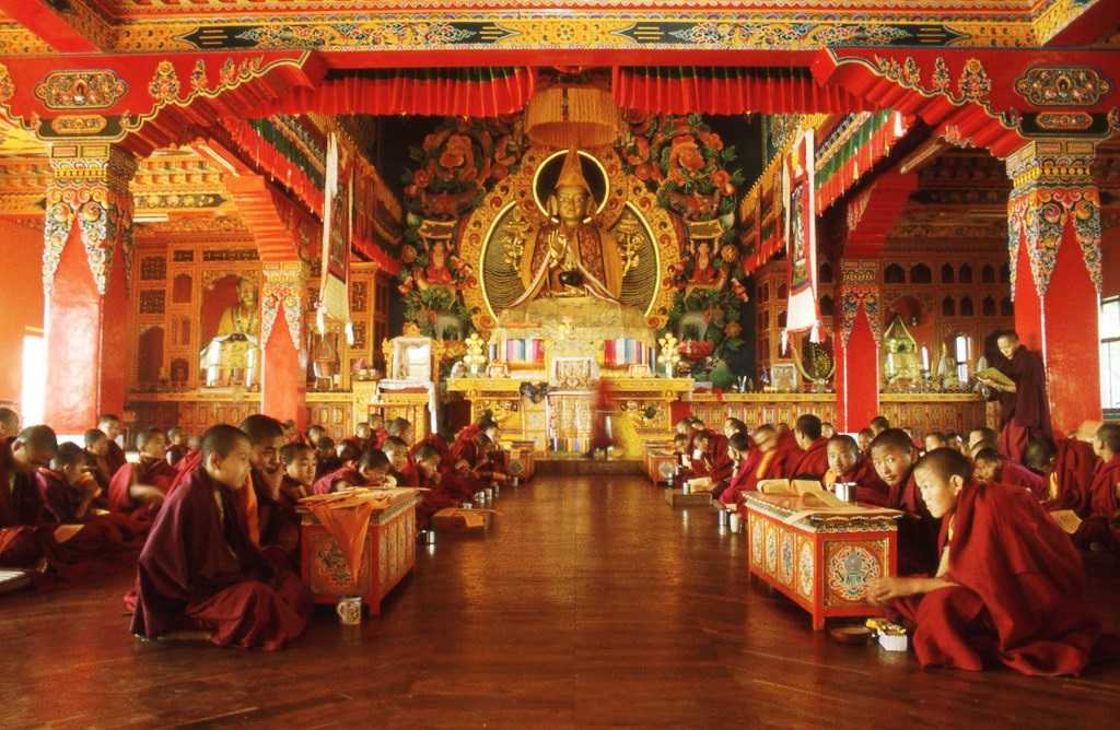 Stunning Locations in Nepal That Will Astound You (2023) Kopan Monastery, Beautiful Places of Nepal