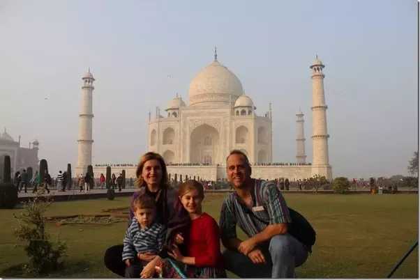 Delhi Travel Guide for Foreigners, Delhi Travel Guide For Foreigners