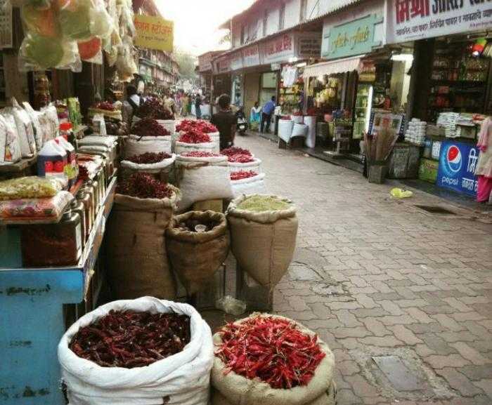 Spices at Mirchi Galli, Shopping in Mumbai