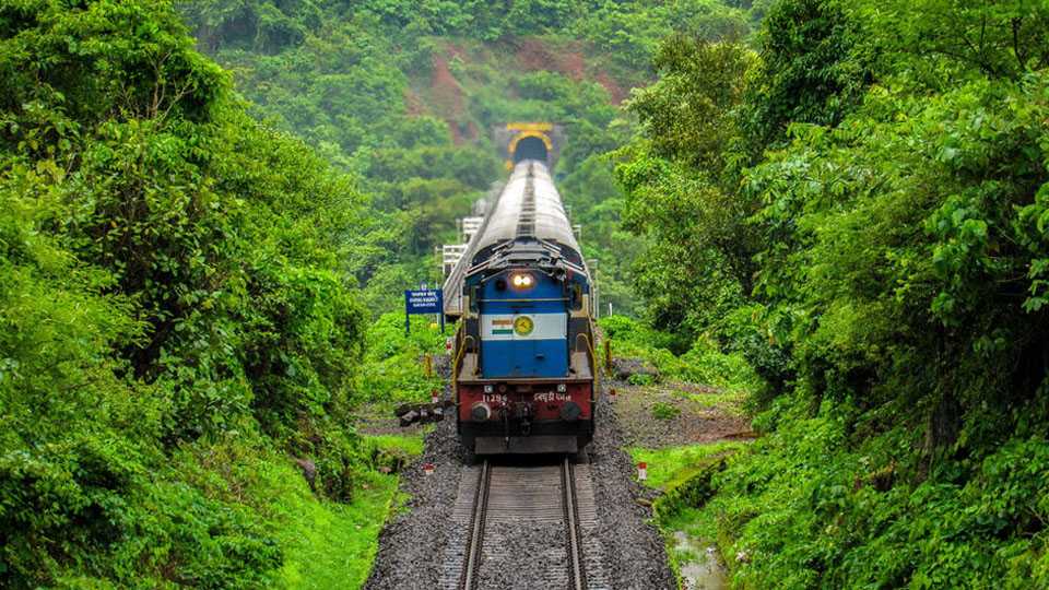 Bangalore to Coorg via Train