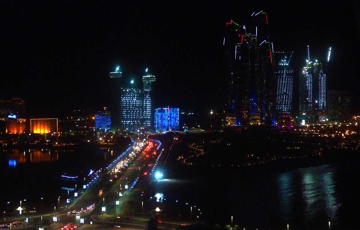 abu dhabi nightlife, skyline