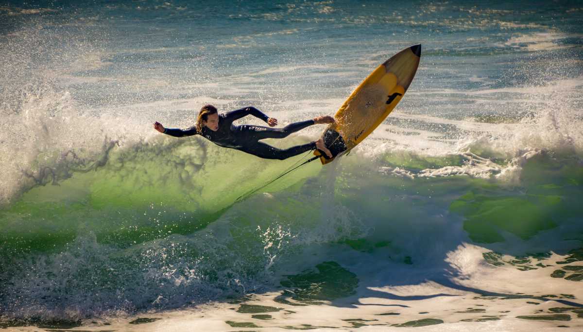 Surfing in El Nido, Philippines