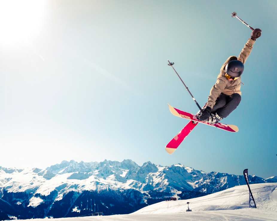 Skiing in India