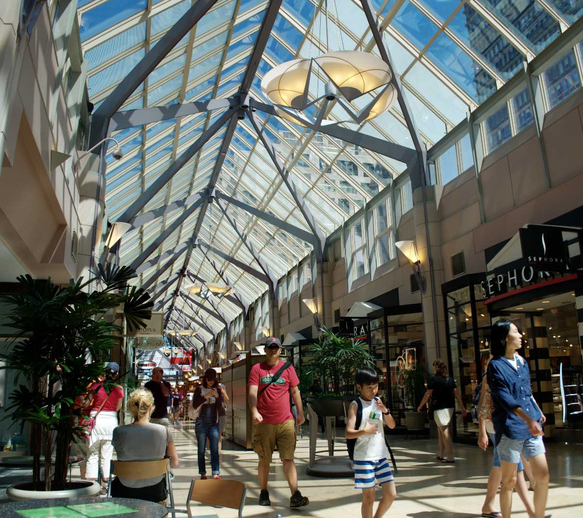 Louis Vuitton Store In Copley Mall Boston