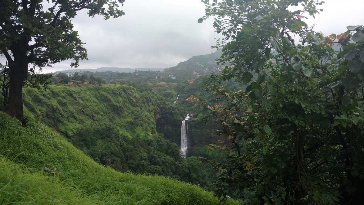 Barkana Falls