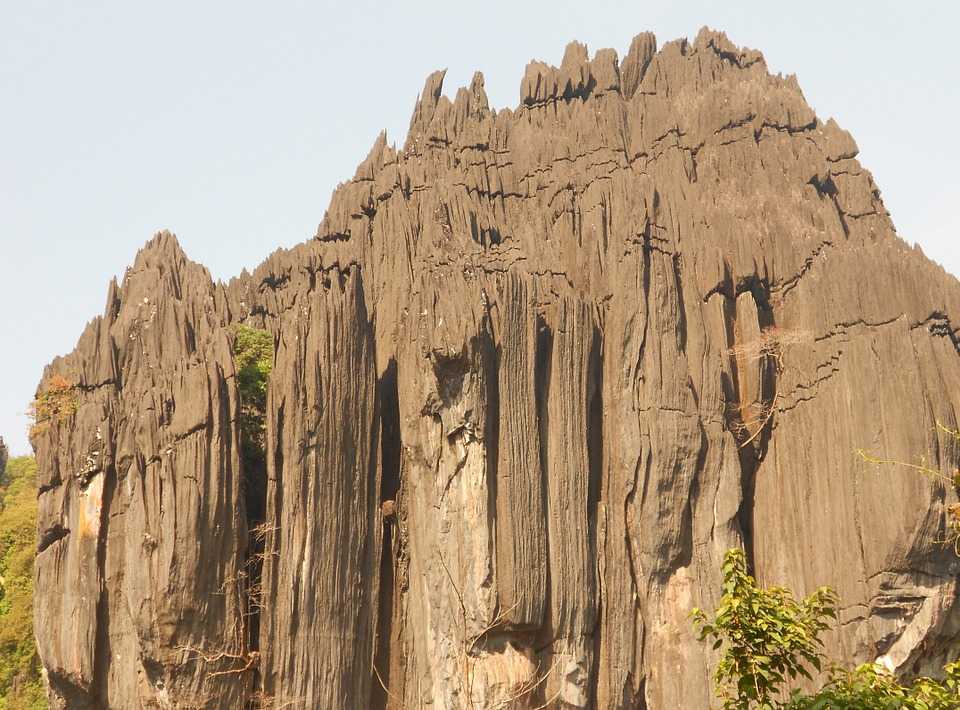 Yana Rocks