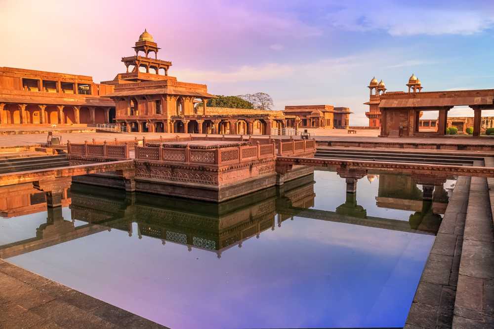Fatehpur Sikri (Agra) History, Timings, Images - Holidify