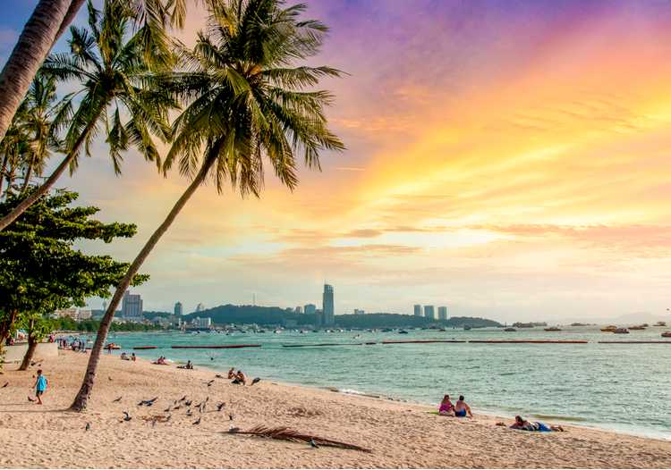 Pattaya Beach Please