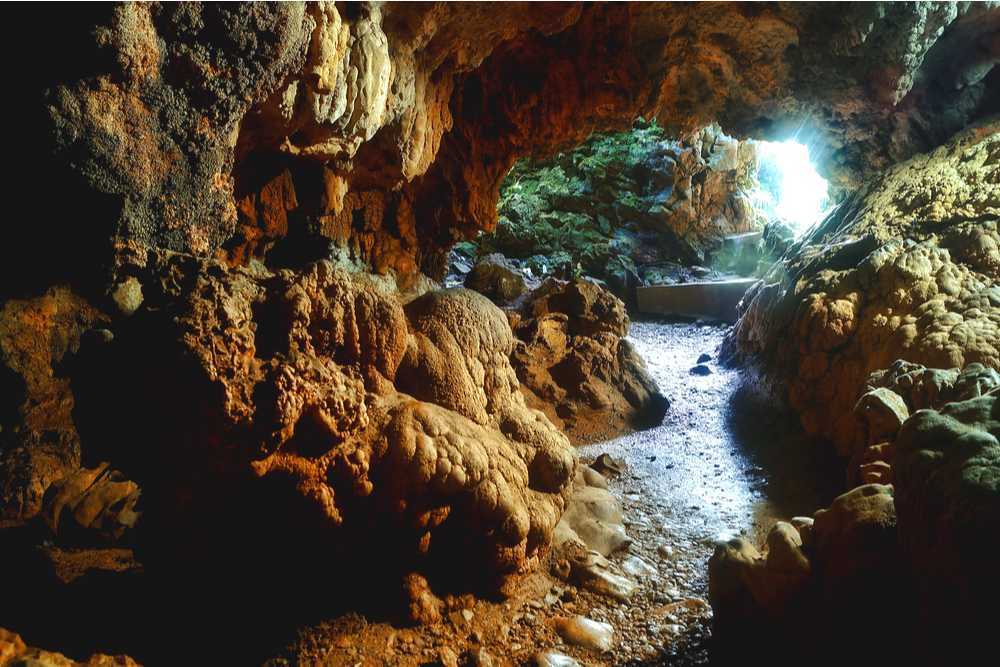 Krem Mawsmai Cave, Cherrapunjee| Photos and Timings