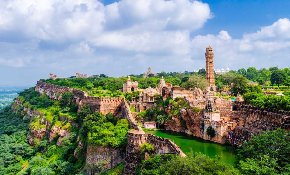 chittorgarh fort tourist places