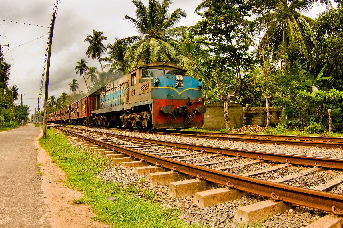 travel through india by train