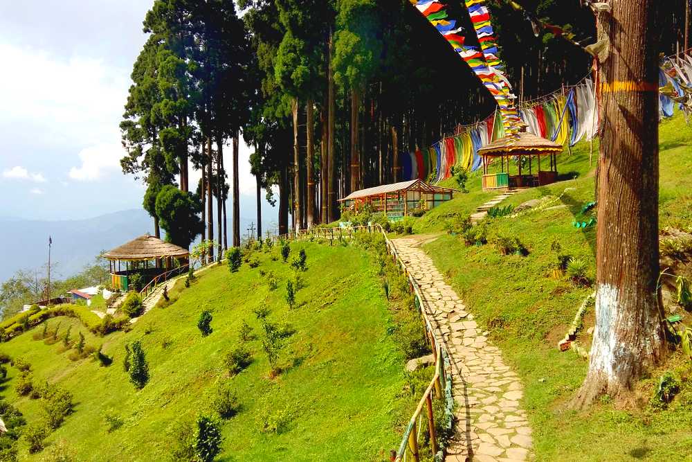 tour places near darjeeling