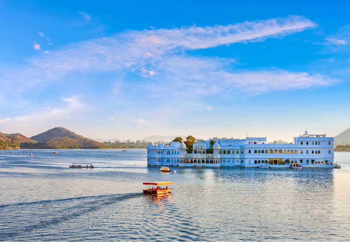 Lake Pichola, Udaipur | Hotels, Boating, Best Time To Visit