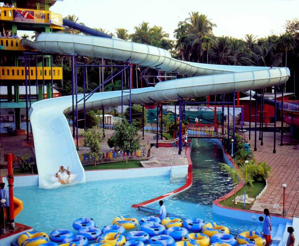 Dreamworld_Entrance, Water Park in India