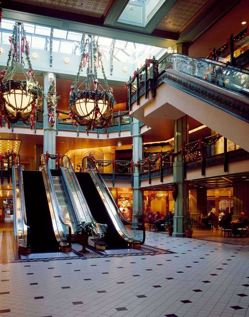 Tysons Galleria is one of the best places to shop in Washington