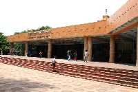 B M Birla Planetarium Chennai Timings Entry Fees 3d Shows Birla planetarium is a large planetarium in chennai providing a virtual tour of the night sky and holding cosmic shows on a specially perforated hemispherical aluminium inner dome. b m birla planetarium chennai