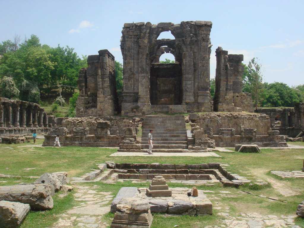 Anantnag Tourism > Travel Guide, Best Attractions, Tours & Packages