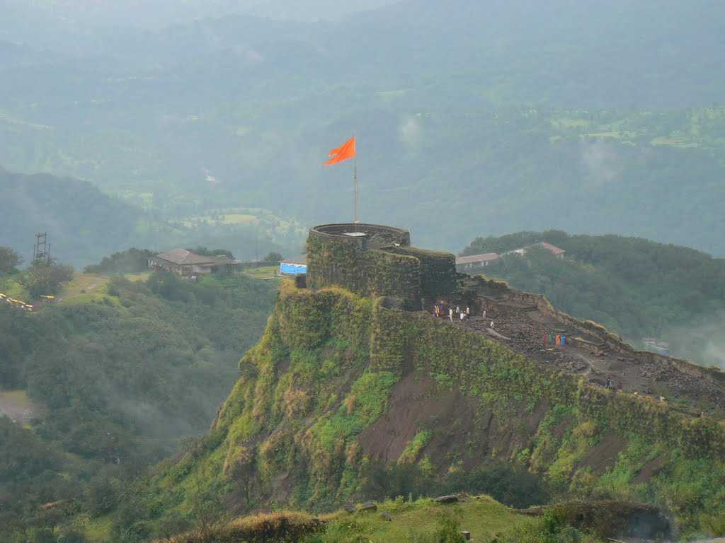 pratapgad trek