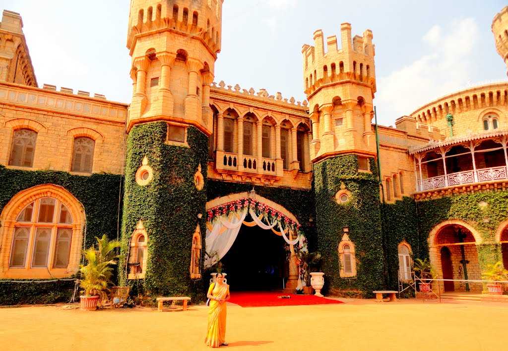Bangalore Palace | Timings, Entry Fee, Images & History @Holidify