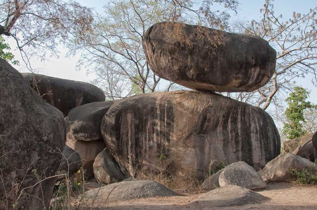 Balancing Rock Jabalpur Balancing Rock timings  photos  address