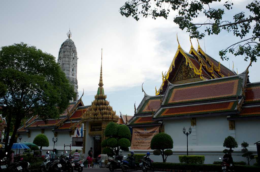 Wat Rakhang Bangkok Thailand