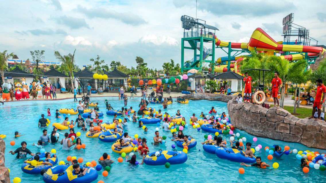 Transera Waterpark, Jakarta (2022) - Images, Timings | Holidify