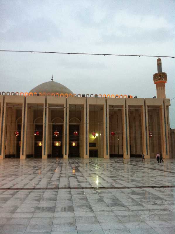 أحد مساجد الكويت الشهيرة
